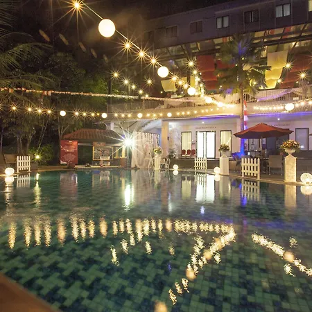 Padjadjaran Suites Resort And Convention Hotel-2